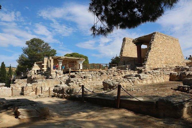 Knossos Palace Guided Walking Tour - Who this Knossos Palace tour is best for