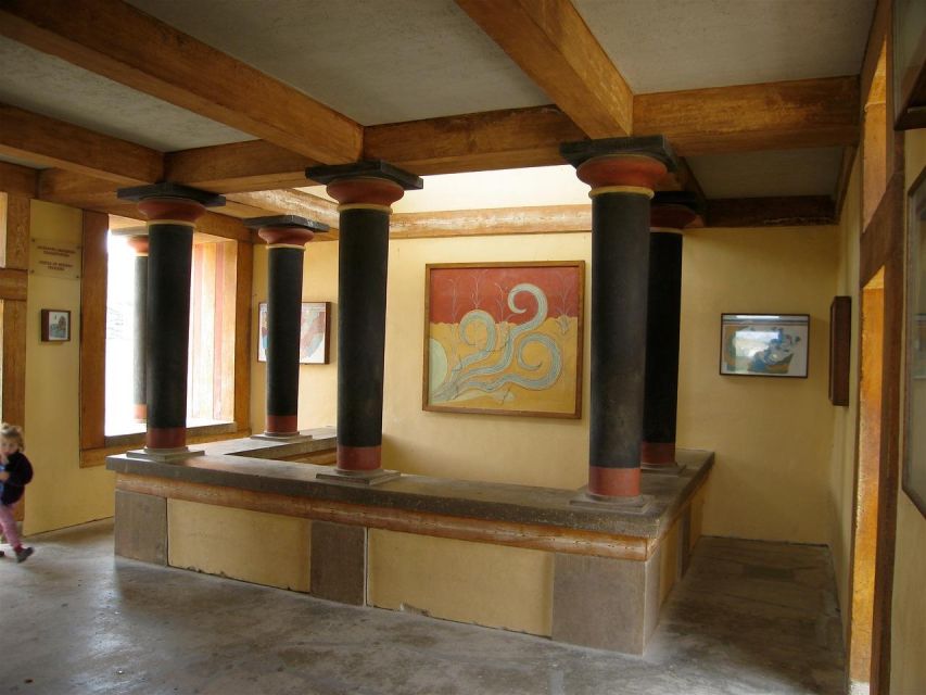 Knossos Palace & Heraklion Full-Day Tour from Chania Area - Who should book this day trip, and who should skip it