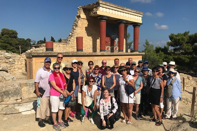 Knossos Private Guide - Unlock the Secrets of the Labyrinth - The meeting point setup, and why being on time matters