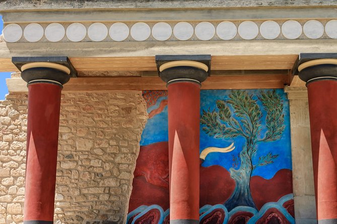 Knossos Wine & More - Knossos Archaeological Site with the right kind of context