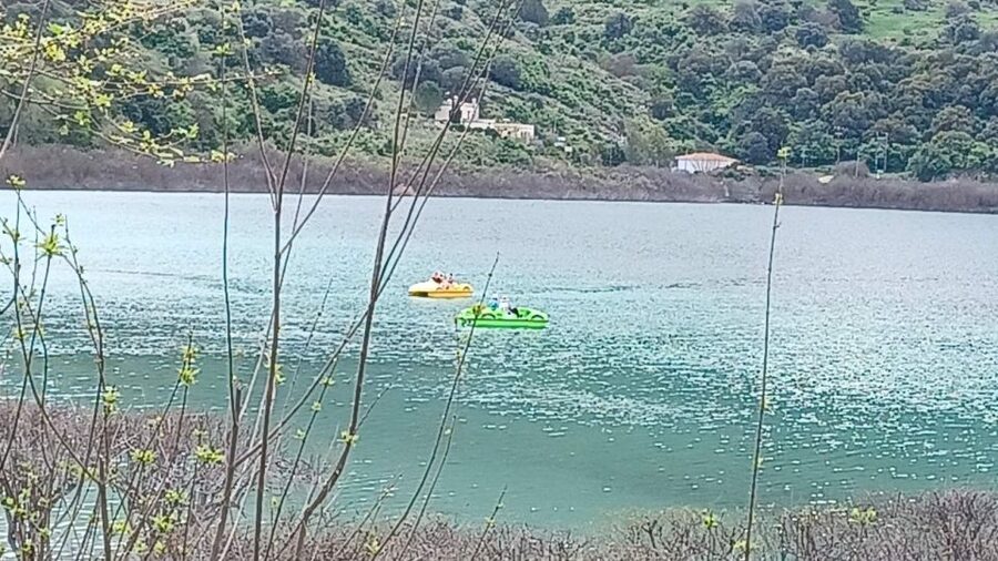 Lake Kournas: Pedal Boat Rental With Transfer - Who this works best for, and who might want a different plan