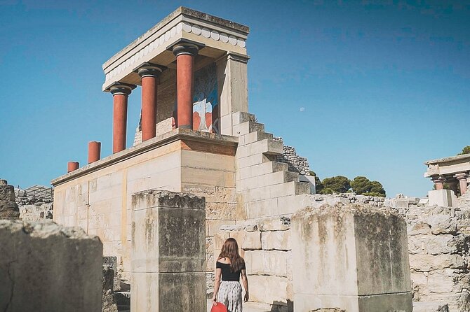 Luxury Tour from Elounda: Knossos Palace & Museum with Wineries - Messara wine visit: how to make 30 minutes feel like a proper tasting