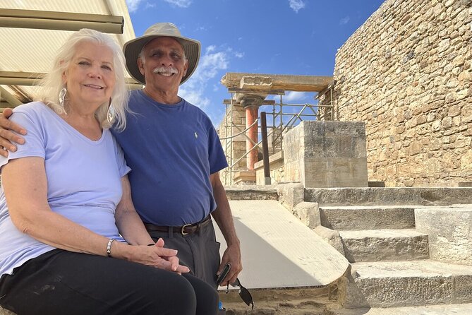 Luxury Tour from Elounda: Knossos Palace & Museum with Wineries - Agios Nikolaos stop: time to orient before the Minoan big moment
