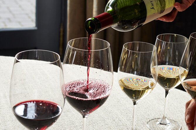 Minoan Path: Knossos Palace, Winery Visit, Lunch at Archanes - Titakis winery visit: vineyards, cellar tour, and 5 indigenous wines