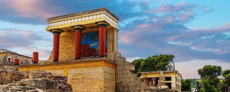 Myths of Knossos: Private Day Trip from Chania - Pickup to Heraklion, the luxury SUV part that actually helps