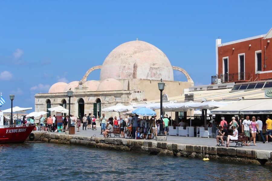 North-East Crete: Chania Full-Day Tour with Snack and Pickup - Chania old town and the harbor snack: where your free time actually helps