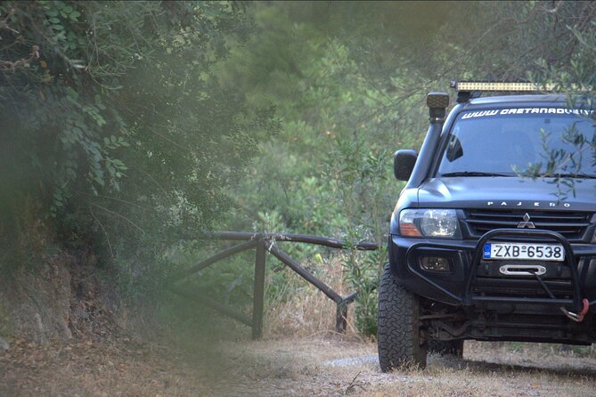 Off-Road Safari, Traditional Villages & Botanic Garden Walk - Driving the White Mountains Route in a Private 4x4 Jeep
