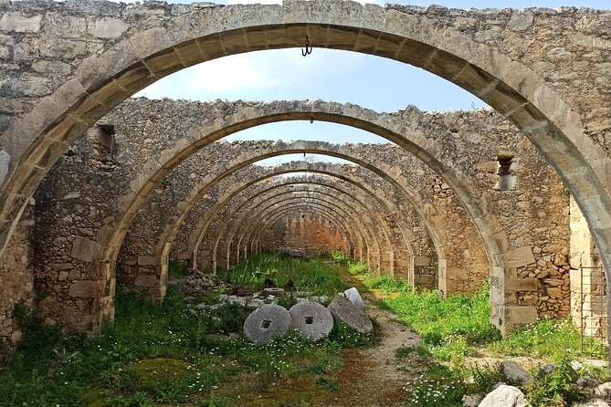 Olive oil, Honey, Cheese & Wine - Chania Villages Gastronomy Tour - Pickup, timing, and what the 7 to 8 hours really feel like