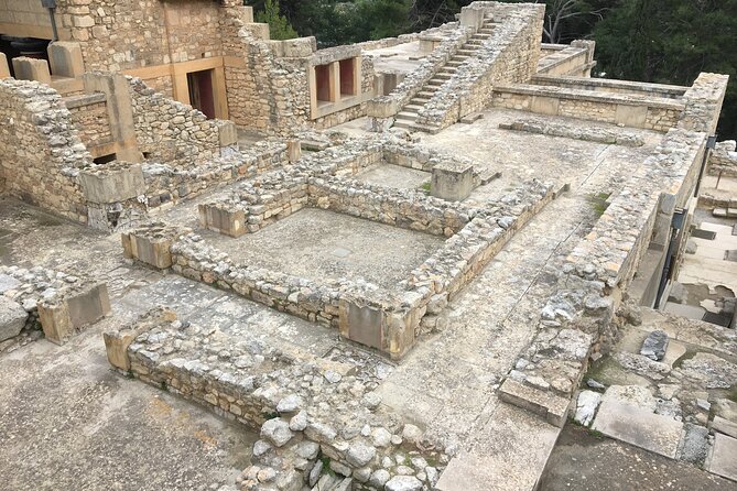 Palace of Knossos - Early Morning Ticket and avoid crowds - Myth of the Minotaur, told with context you can use