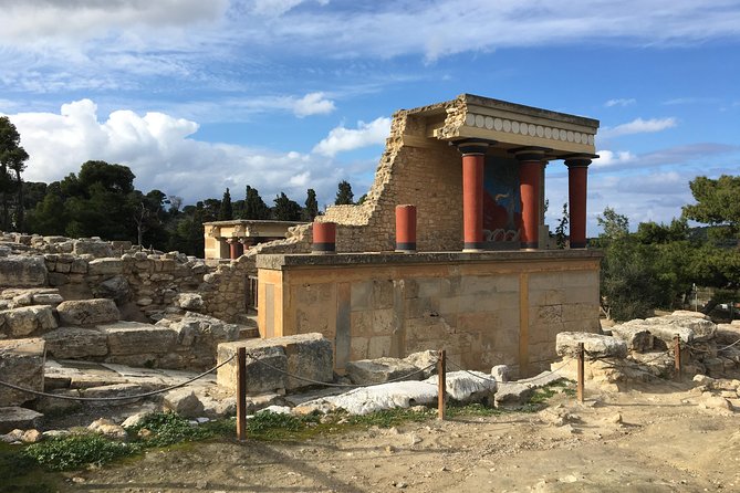 Palace of Knossos - Early Morning Ticket and avoid crowds - Price and value: what you’re paying for