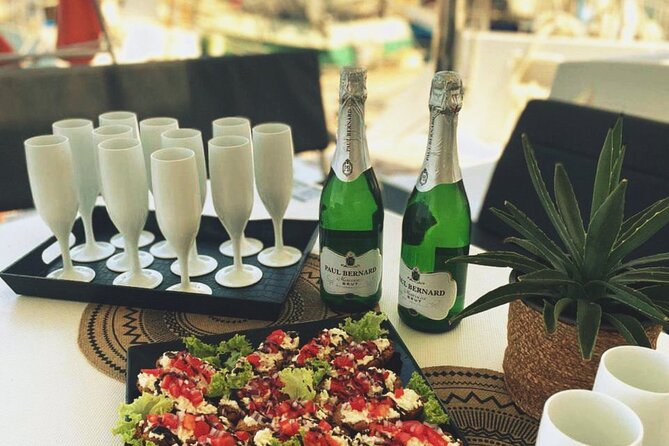 Panormo: Luxury Sunset Catamaran Cruise Sushi & Open Bar - Key things that make this cruise special