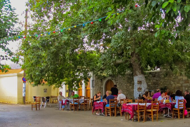 Private 6.5h shore tour to Eastern Crete from Heraklion - Stop 2: Agios Nikolaos, a Spinalonga road stop, and a proper coastal break