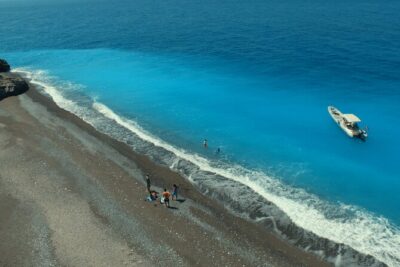 Private Boat Trip Sfakia – Domata (price per Group of 9)