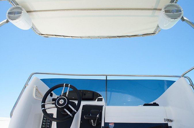 Private Cruise Tour in Kissamos to Balos and Gramvousa with snack - Onboard rhythm: cold beer, snacks, and captains who keep it fun