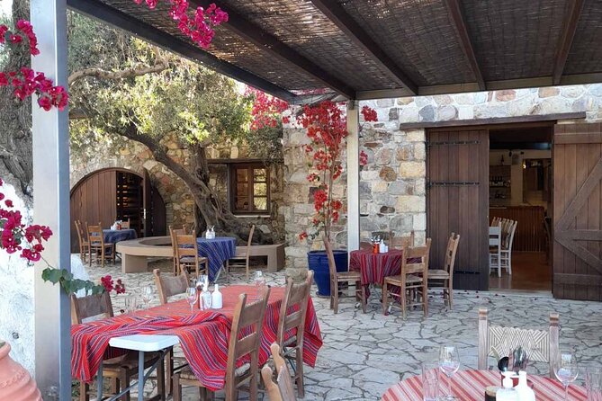 Private Exclusive Manousakis Winery and Vineyard Tour - Pickup in Chania and the 4x4 ride into Vatolakkos hills