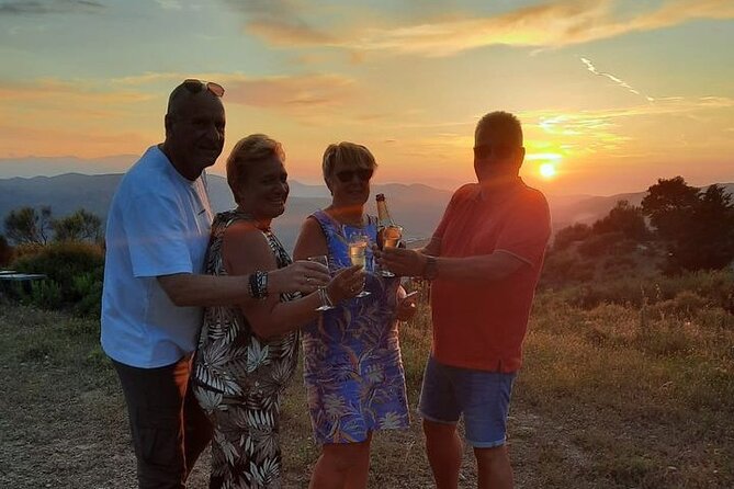 PRIVATE Jeep Safari 4x4 SUNSET (with Dinner) in Mountains CRETE - Photo tips and practical comfort notes for a mountain sunset