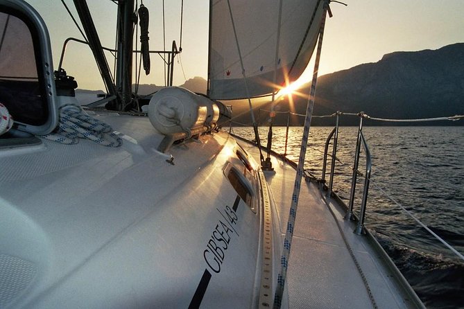 Private Sail in Chania - What makes Captain Nikos’ approach special on the water