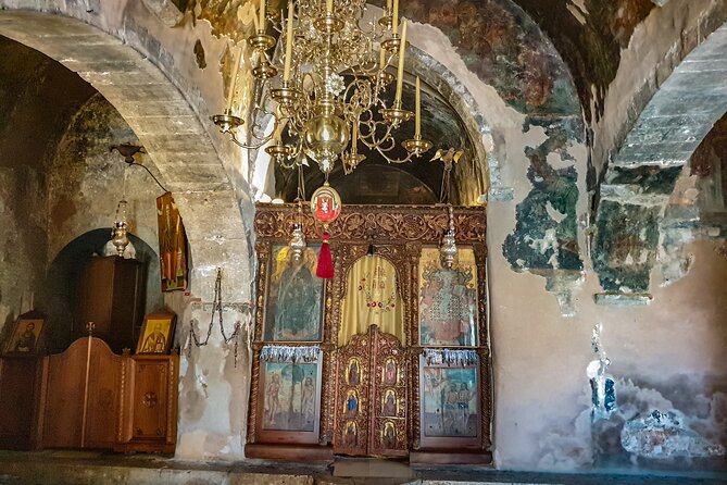 Private Tour of Crete with Knossos Palace and Lassithi Plateau - A Private 9.5-Hour Day From Heraklion, With Real Comfort