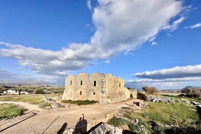 Private Tour of Knossos, Archaeological Museum & Heraklion Town - Private Knossos plus Heraklion town: a smart way to use a full day