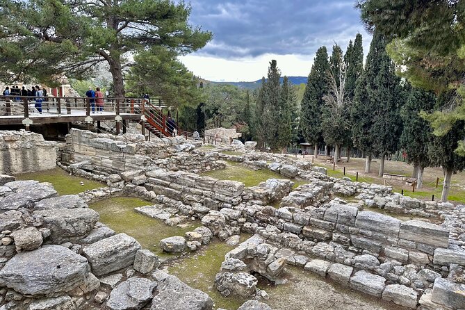Private Tour of Knossos, Archaeological Museum & Heraklion Town - Stop 3: Heraklion Archaeological Museum in 45 minutes, making Knossos make sense