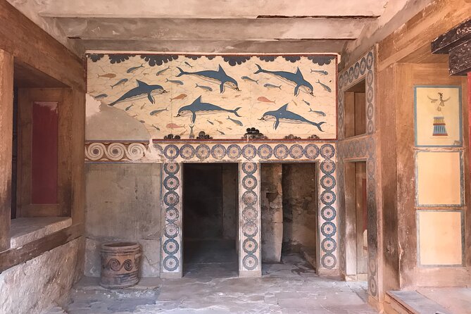 Private Tour of Knossos Minoan Palace and Archaeological Museum - Heraklion Archaeological Museum: Making Sense of What You Saw