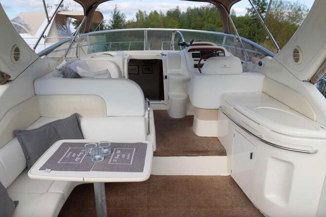 Private VIP Yacht 34" Excursion - Explore/Swim/Snorkel - Full day - Lunch onboard: simple, but it saves your day