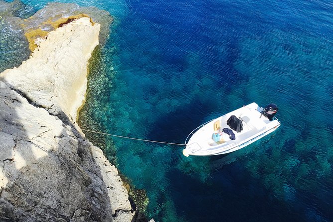 RENT A BOAT 5,5m - 30hp LICENSE FREE Chora Sfakion, Sfakia - Booking value, popularity, and how to time it
