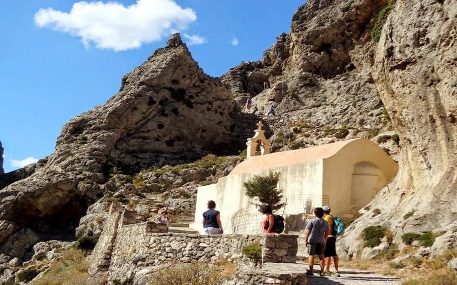 Rethymno Area:Private tour 3-4-5 Hour to Kourtaliotiko Gorge - How the 3 to 5 hour canyon window works for photos and downtime