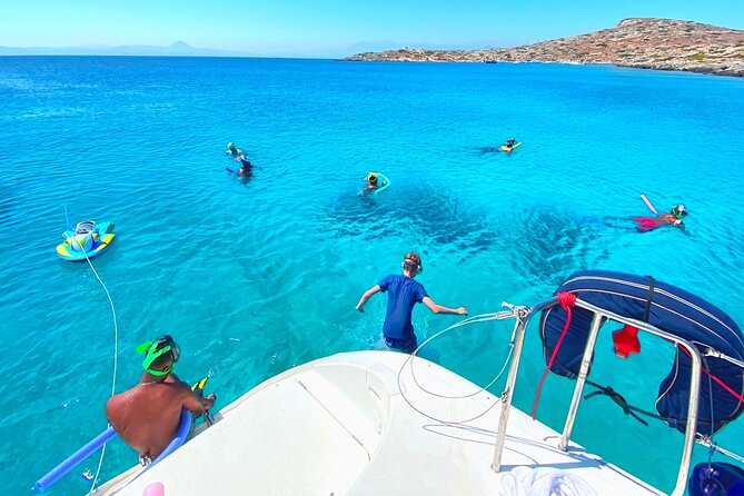 Rethymno Catamaran Cruise: Healthy Lunch & Open Bar - Crew Service: Attentive, Friendly, and Set-Up Focused