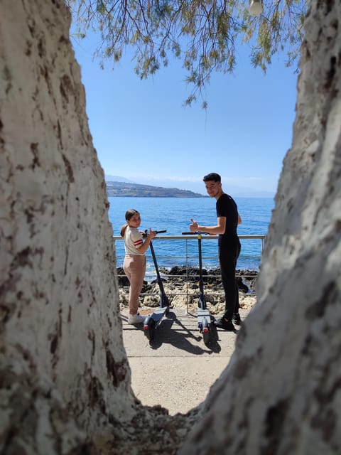 Rethymno: e-Scooter tour on the old and new town - Meeting Point, Setup, and What the First Minutes Feel Like