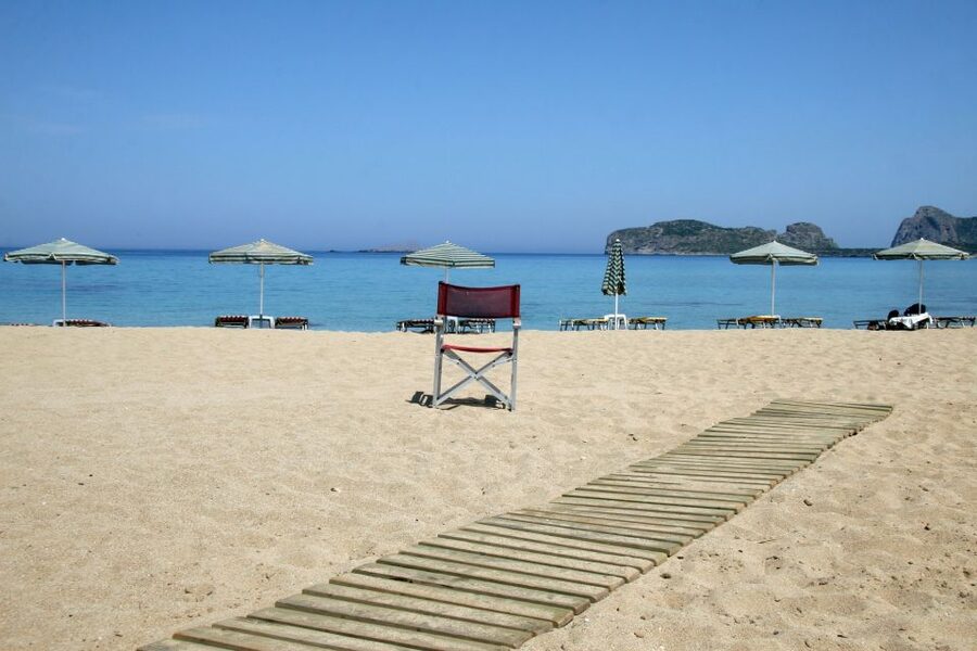 Rethymno: Falassarna Beach Day Trip with Transfer - The ride to Falasarna Bay: views through Kissamos and beyond