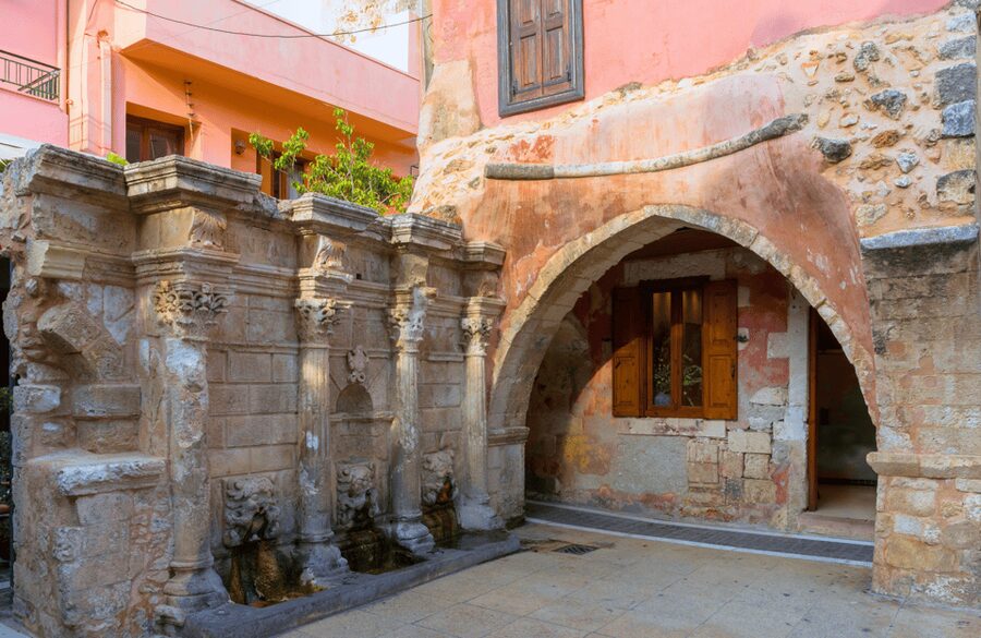 Rethymno Old Town: A Traditional Cretan Food Tour - A beautifully decorated tavern stop: six flavors and local wine pairing