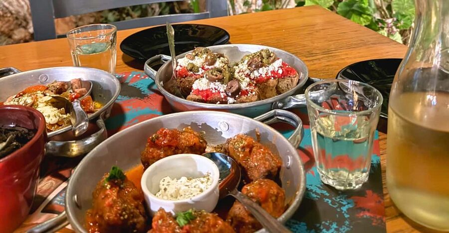 Rethymno Old Town: A Traditional Cretan Food Tour - Dessert payoff in the hidden corners: lokma donuts to close strong