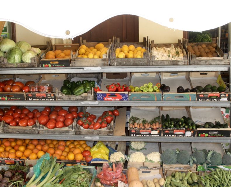 Rethymno: Private Old Town Highlights Tour with Street Food - What You Really Get for $165 per Person