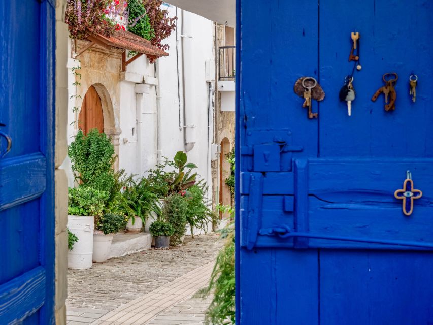 Rethymno:Private Tour to Arkadi-Margarites and Melidoni - Margarites pottery village: watching clay become something real