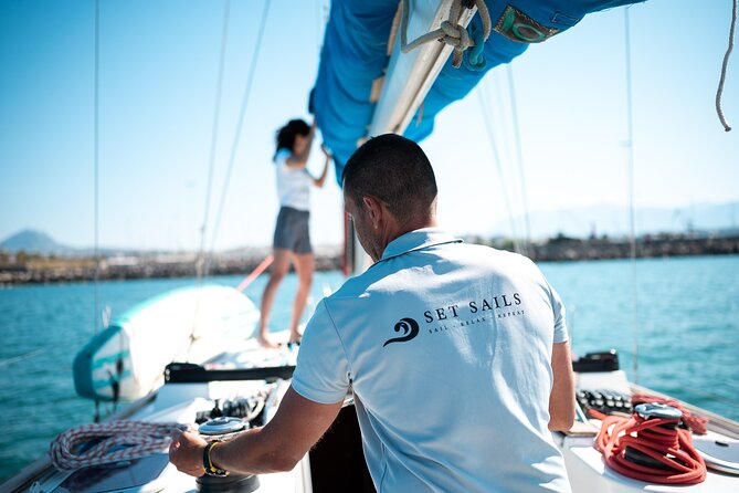 Sailing Trip to Dia Island - All Inclusive - The crew and English guidance: George and Niko