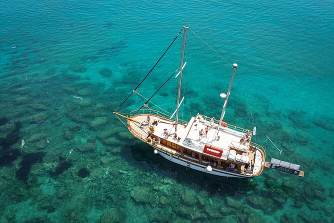 Sailing Trips with Cretan Sailing - The itinerary is simple on purpose, St. George bay then Stalis
