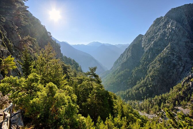 Samaria Gorge Trek Full Day Tour from Georgioupoli with Guide - The Guide Factor: When You Need Help, You Have It