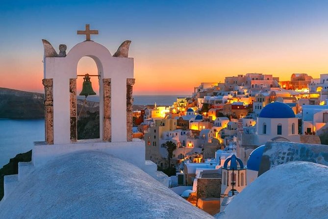 Santorini Island: Guided Tour From Heraklion Crete - The air-conditioned bus tour: how it helps and where it can disappoint