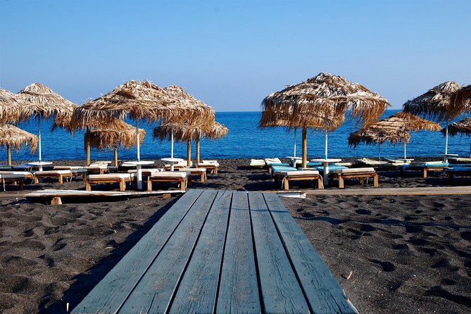 Santorini Island: Guided Tour From Heraklion Crete - Lunch, museums, and extras: plan to spend a little on purpose