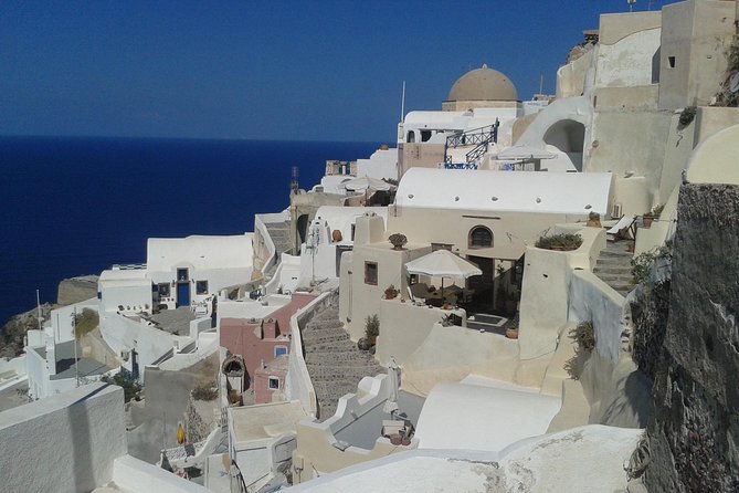 Santorini - The pearl of the Aegean - Fira: a quick guided walk, then enough freedom to wander