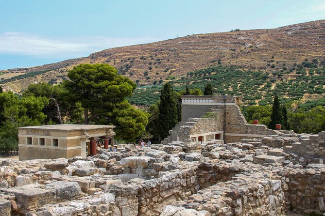 Shore Excursion Crete, Cave of Zeus, Palace of Knossos & Villages - Who this tour fits best