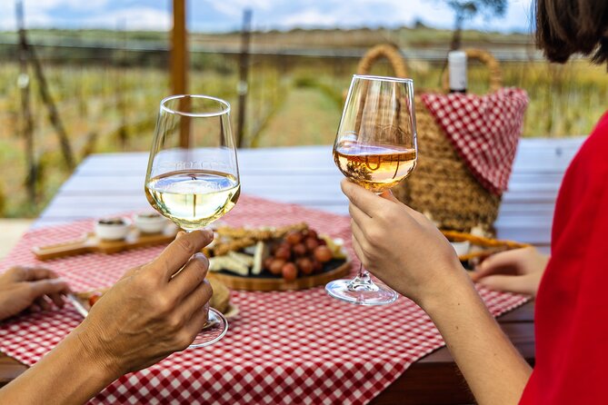 Shuttle & Wine Experience at Lyrarakis Winery - Free Heraklion pickup, then a calm country drive to Alagni