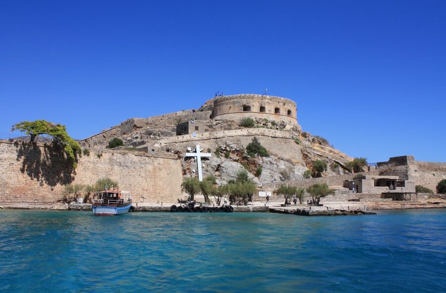 Spinalonga Island Guided Day Trip with Tavern Lunch & Wine - Should you book this Spinalonga Island guided day trip?