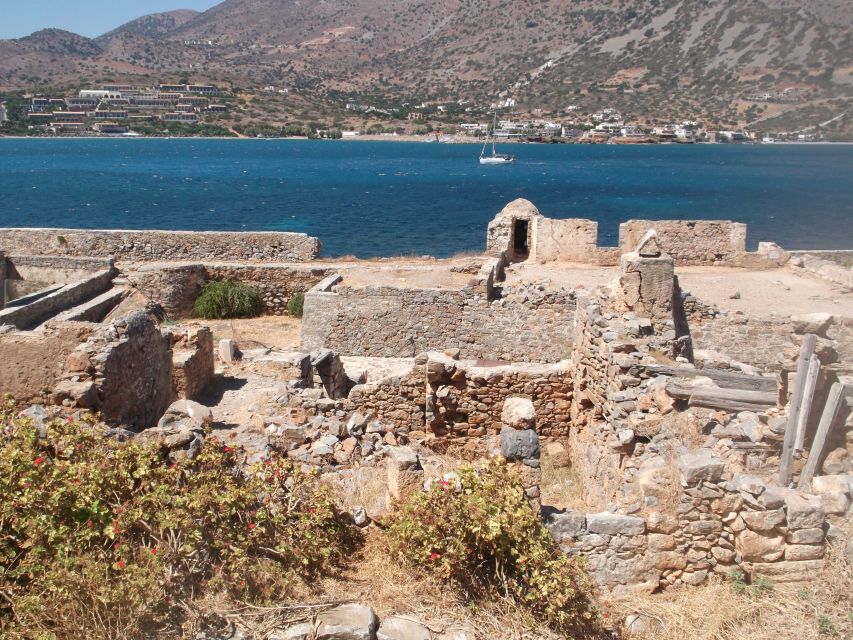 Spinalonga Island Guided Day Trip with Tavern Lunch & Wine - Plaka village lunch: the seaside tavern part you should plan around