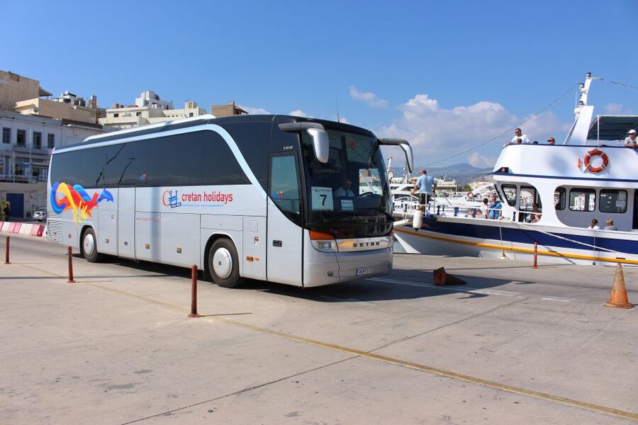 Spinalonga Island Guided Day Trip with Tavern Lunch & Wine - Who this Spinalonga day trip suits best