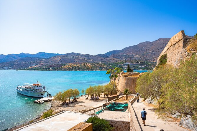 Spinalonga Regular Trip -daily At 12:30 From Agios Nikolaos - Price and Logistics: The $30.04 Ticket Plus The 20€ Entrance