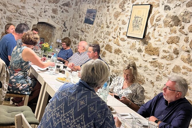 Traditional Food Tour in Rethymno - Old Venetian Harbour tavern: raki plus three traditional Cretan dishes