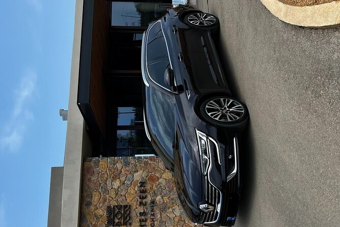 Transfer from Chania airport to Chania City Center up to 3 - Group size, comfort, and who this suits best