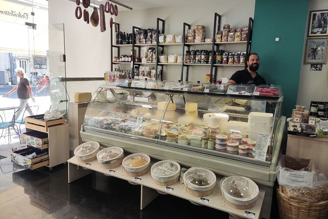 Walking “Food tasting tour” in the town of Chania - Stop 1: Bougatsa Iordanis, the pastry that starts it right